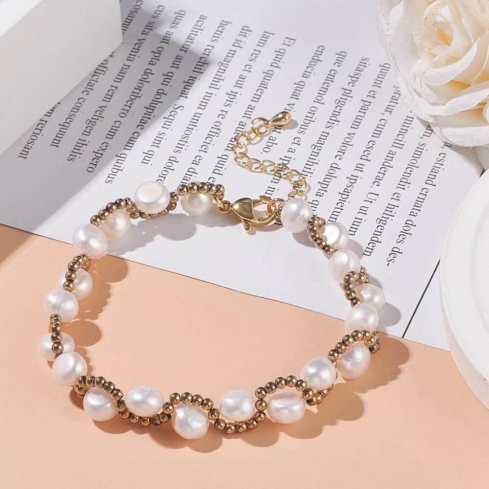 Handmade Natural Pearl & seed bead weaved Bracelet extender chain Handmade NWOT